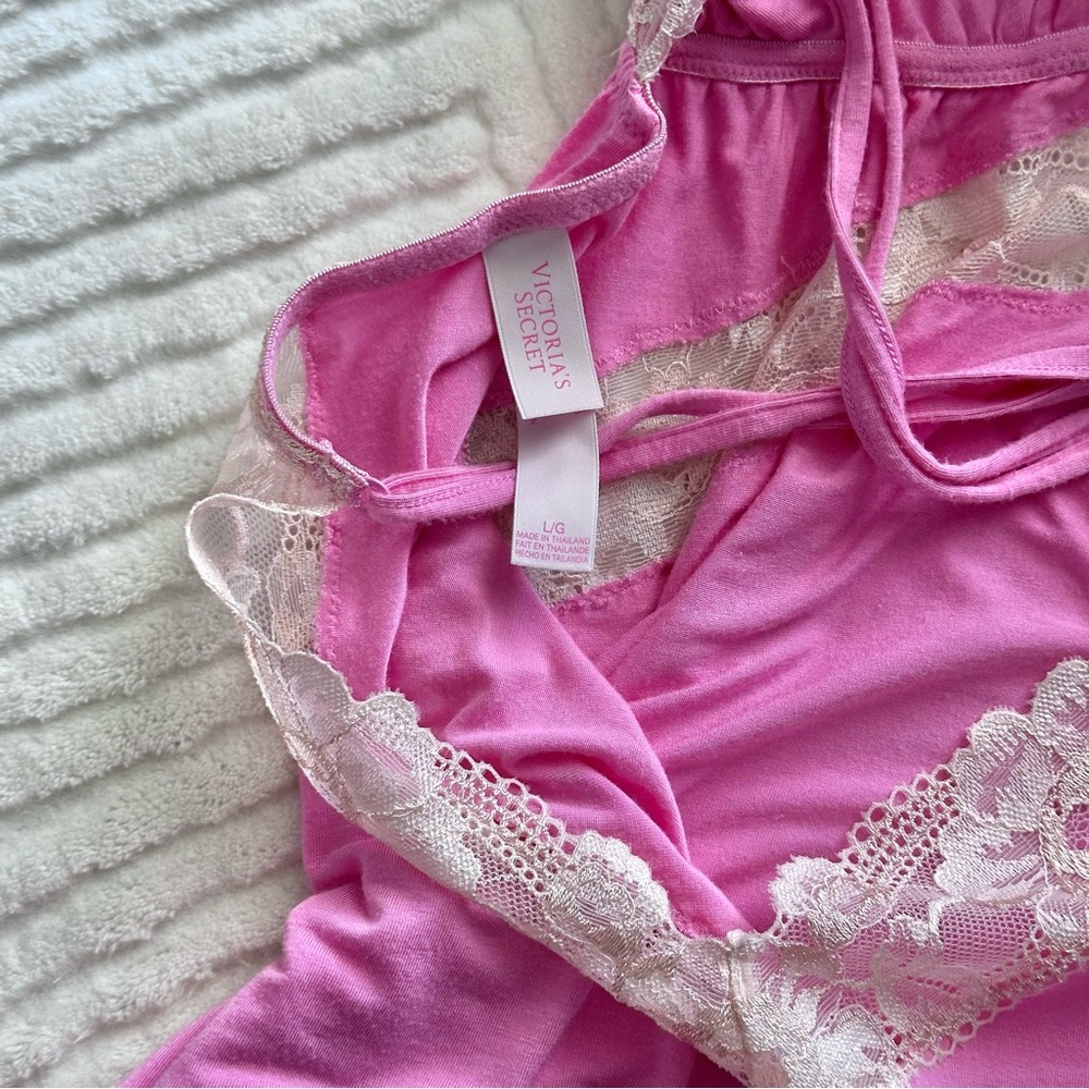 Victoria's Secret Pink and Cream Lace Slip - Picture 9 of 11